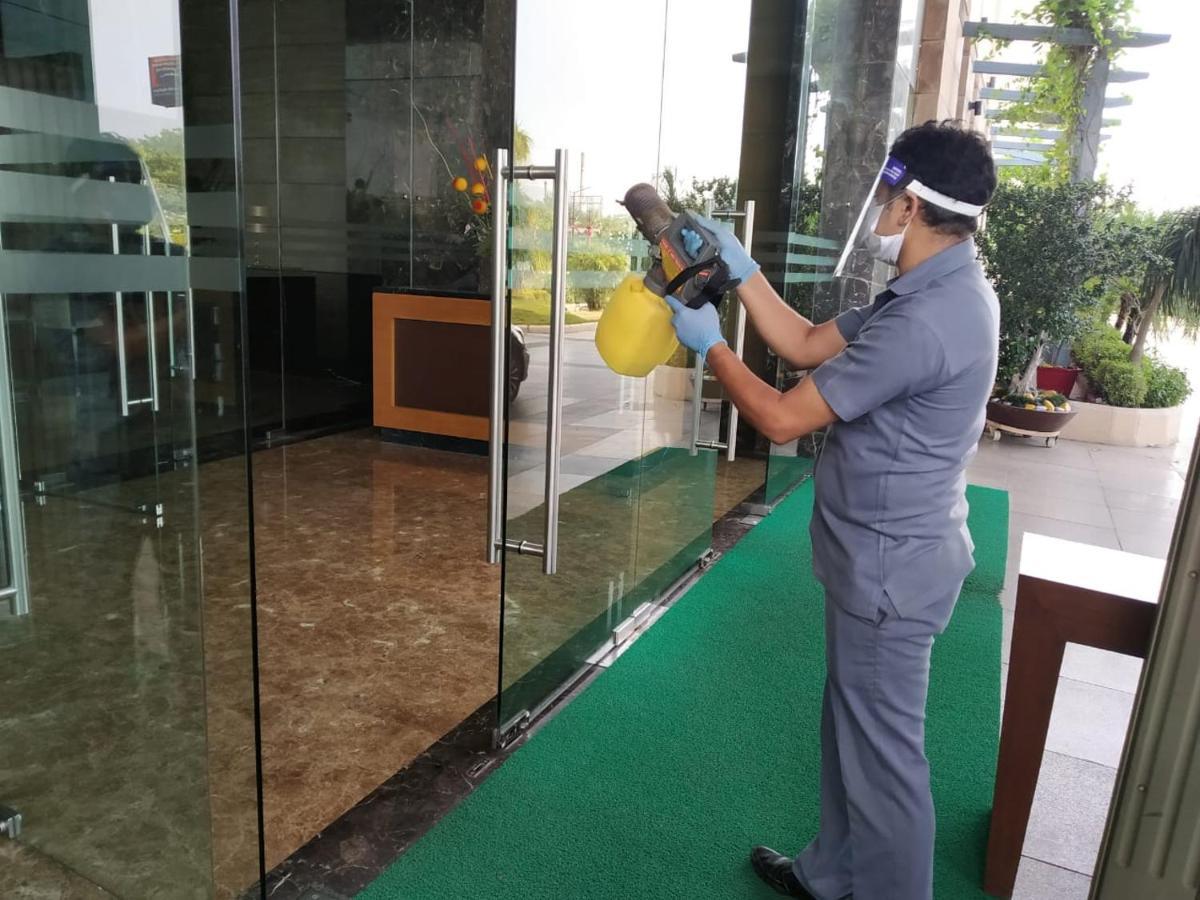 Radisson Blu Hotel Rudrapur Экстерьер фото