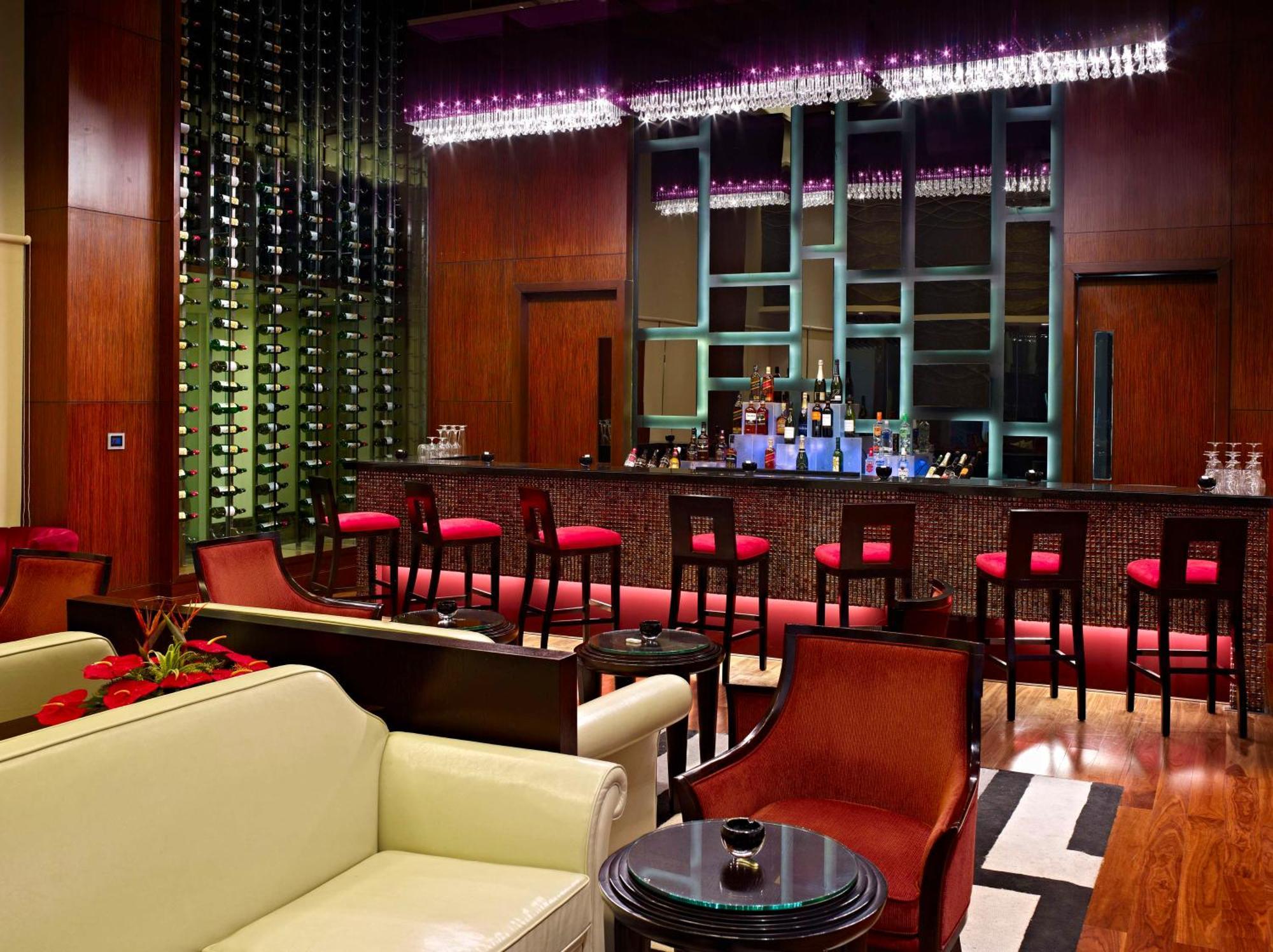 Radisson Blu Hotel Rudrapur Экстерьер фото